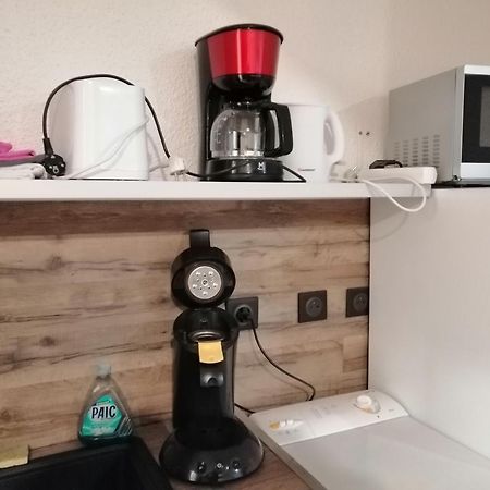 Joyeuse, Superbe Appartement D'Environs 30M2. Eksteriør billede
