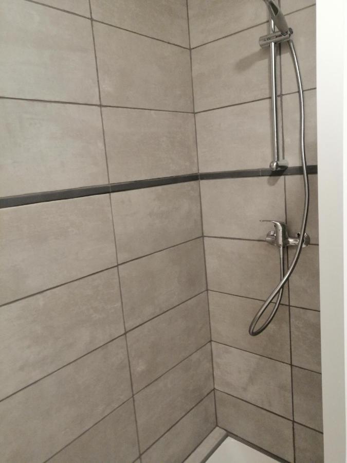 Joyeuse, Superbe Appartement D'Environs 30M2. Eksteriør billede